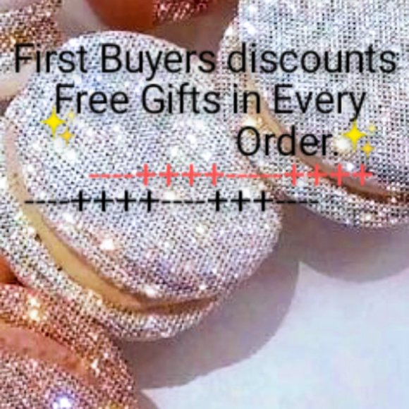 Melissa's Closet - Picture 4 of 5